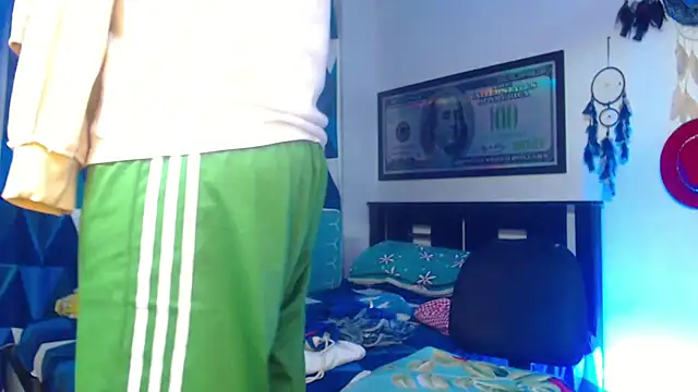 Snapshot of bigdickxblackx chatting on 09/30/25, 08:25 bigdickxblackx online show from 09/30/25, 08:25