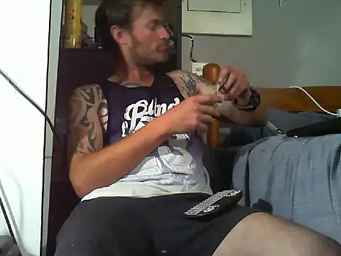 Snapshot of the-billy-blue chatting on 09/30/25, 10:26 the-billy-blue online show from 09/30/25, 10:26