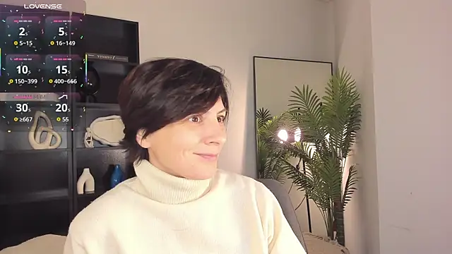 Snapshot of LorenDaze chatting on 01/08/26, 07:54 LorenDaze online show from 01/08/26, 07:54