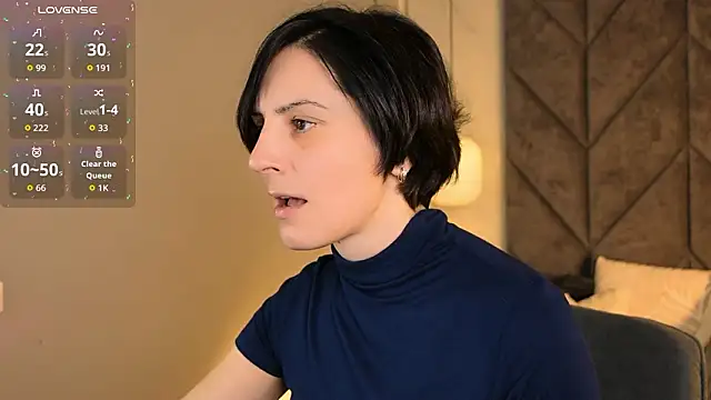 Snapshot of LorenDaze chatting on 03/06/26, 02:02 LorenDaze online show from 03/06/26, 02:02