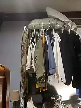 eatmeplease44 online show from 01/27/25, 03:37