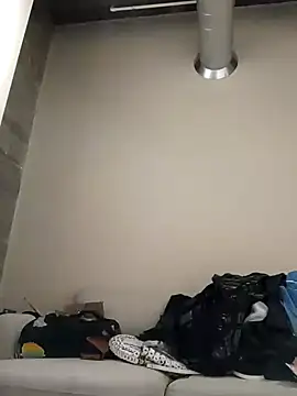 eatmeplease44 online show from 02/14/25, 02:39