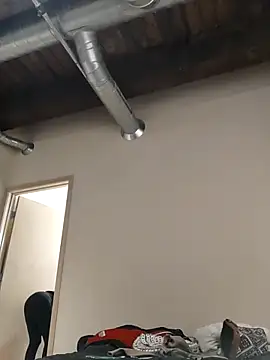 eatmeplease44 online show from 02/20/25, 04:50