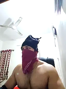 Snapshot of kaizercool1 chatting on 01/28/25, 04:29 kaizercool1 online show from 01/28/25, 04:29