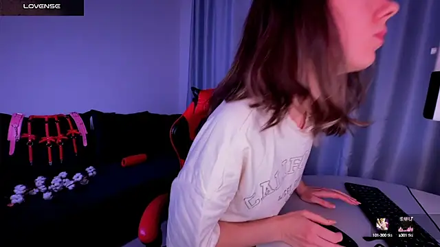 DivineBite online show from 02/28/25, 03:59