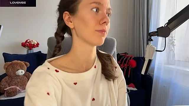 DivineBite online show from 09/19/25, 02:29