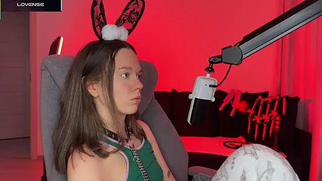 DivineBite online show from 10/27/25, 12:20