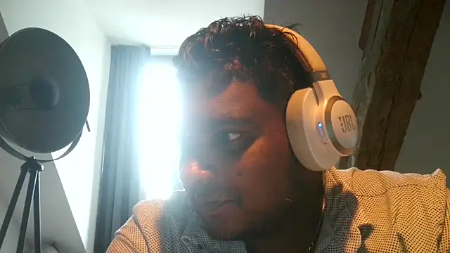 Snapshot of Bandusrilankasexymen chatting on 02/05/25, 12:17 Bandusrilankasexymen online show from 02/05/25, 12:17