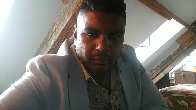 Snapshot of Bandusrilankasexymen chatting on 09/11/25, 11:43 Bandusrilankasexymen online show from 09/11/25, 11:43