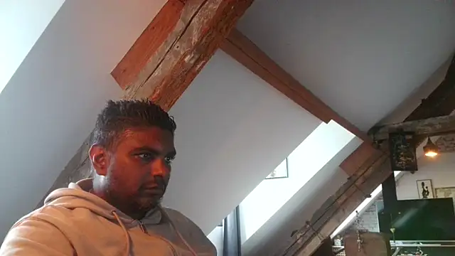 Snapshot of Bandusrilankasexymen chatting on 10/07/25, 12:02 Bandusrilankasexymen online show from 10/07/25, 12:02