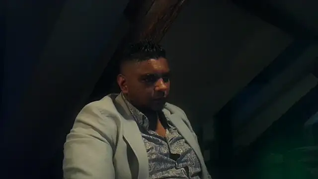 Snapshot of Bandusrilankasexymen chatting on 01/17/26, 04:33 Bandusrilankasexymen online show from 01/17/26, 04:33