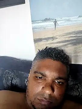 Bandusrilankasexymen online show from 03/15/26, 03:40