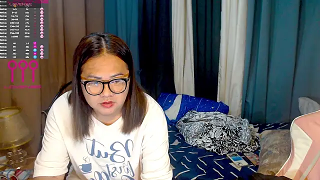 MagnificatMistress online show from 10/16/25, 09:49