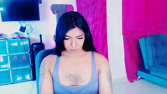 violet bigcock774 online show from 05/26/26, 02:35