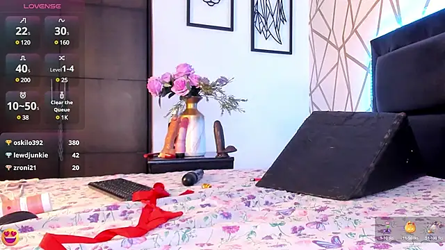 EmilyyRosee  online show from 03/13/25, 12:46