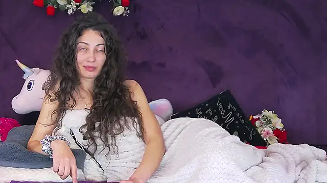 Jayllene online show from 12/17/25, 08:09