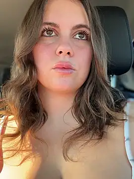 Snapshot of Samantha_official chatting on 01/11/26, 10:09 Samantha official online show from 01/11/26, 10:09