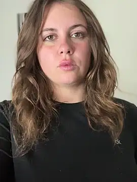 Snapshot of Samantha_official chatting on 02/10/26, 10:19 Samantha official online show from 02/10/26, 10:19