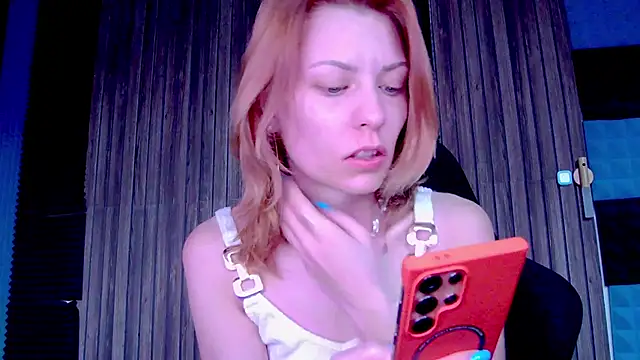 Snapshot of karo123421 chatting on 03/18/25, 04:58 karo123421 online show from 03/18/25, 04:58