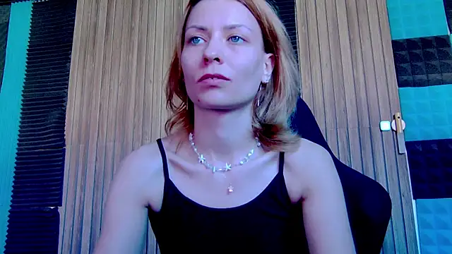 Snapshot of karo123421 chatting on 03/21/25, 08:28 karo123421 online show from 03/21/25, 08:28