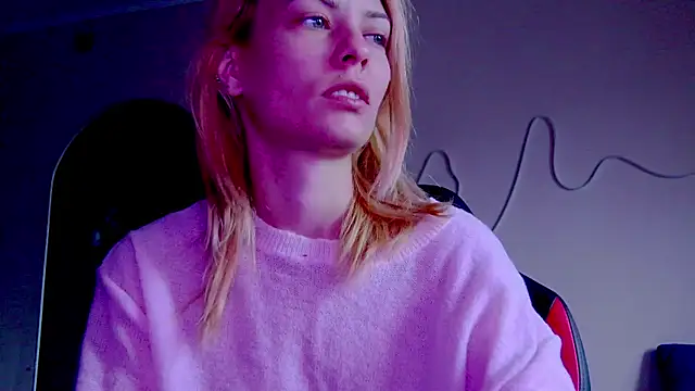 Snapshot of karo123421 chatting on 10/03/25, 05:37 karo123421 online show from 10/03/25, 05:37