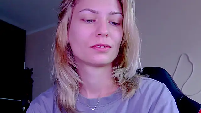 Snapshot of karo123421 chatting on 10/08/25, 08:56 karo123421 online show from 10/08/25, 08:56