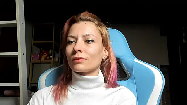 Snapshot of karo123421 chatting on 10/25/25, 07:19 karo123421 online show from 10/25/25, 07:19