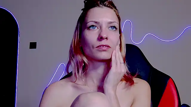 Snapshot of karo123421 chatting on 10/30/25, 08:31 karo123421 online show from 10/30/25, 08:31