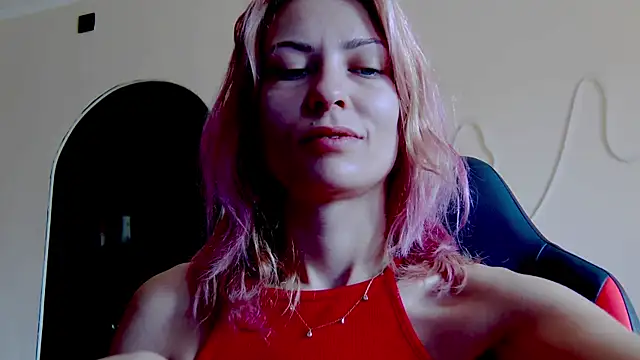 Snapshot of karo123421 chatting on 11/01/25, 10:39 karo123421 online show from 11/01/25, 10:39