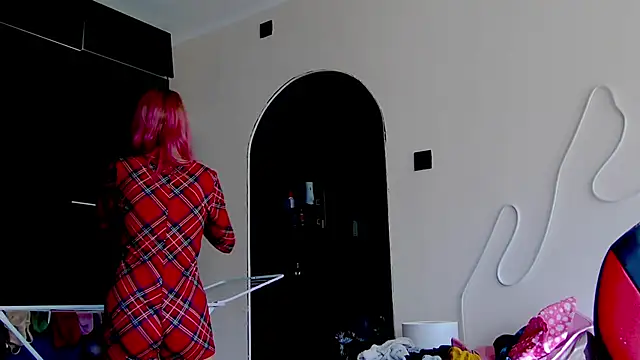 Snapshot of karo123421 chatting on 11/24/25, 10:59 karo123421 online show from 11/24/25, 10:59