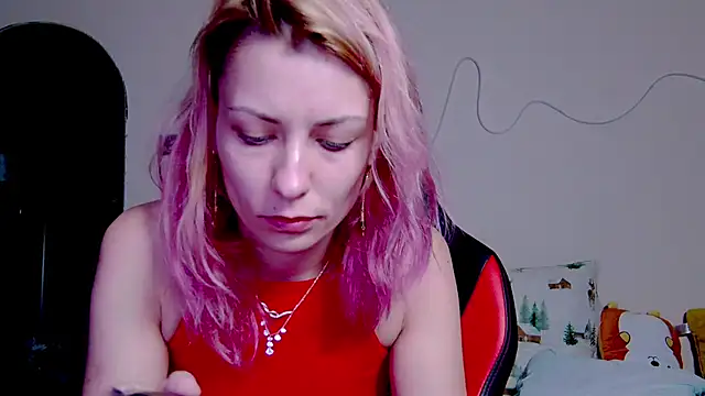 Snapshot of karo123421 chatting on 11/26/25, 06:09 karo123421 online show from 11/26/25, 06:09