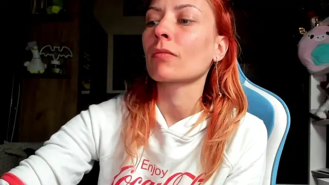karo123421 online show from 04/24/26, 05:37
