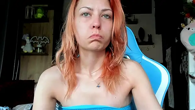 karo123421 online show from 04/28/26, 04:06