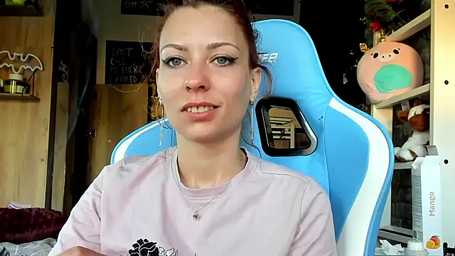 karo123421 online show from 05/05/26, 04:20