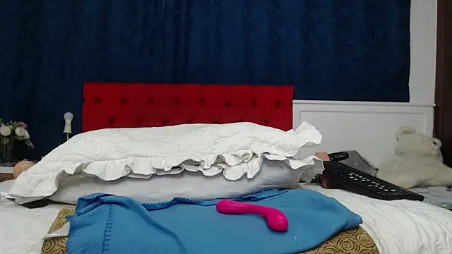 LADYSLAVEXXX online show from 12/06/24, 01:07