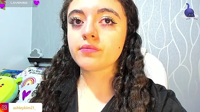 Snapshot of AshleyKim_ chatting on 01/15/26, 12:59 AshleyKim online show from 01/15/26, 12:59