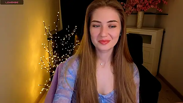 Adelyna Bird online show from 05/10/26, 06:40