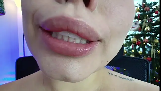 lisbet21x online show from 12/10/24, 06:17