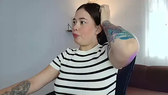 lisbet21x online show from 02/15/25, 02:11