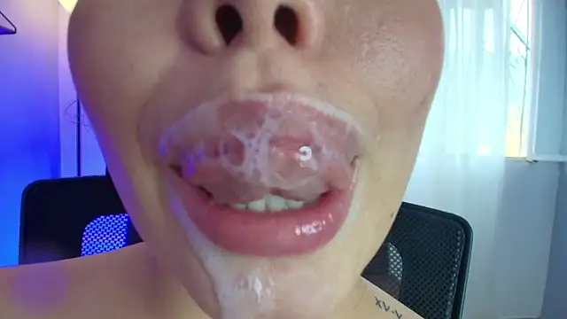 lisbet21x online show from 02/18/25, 09:53