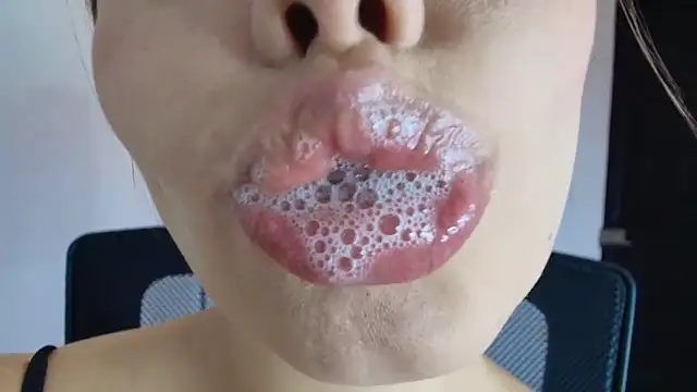 lisbet21x online show from 09/11/25, 09:37