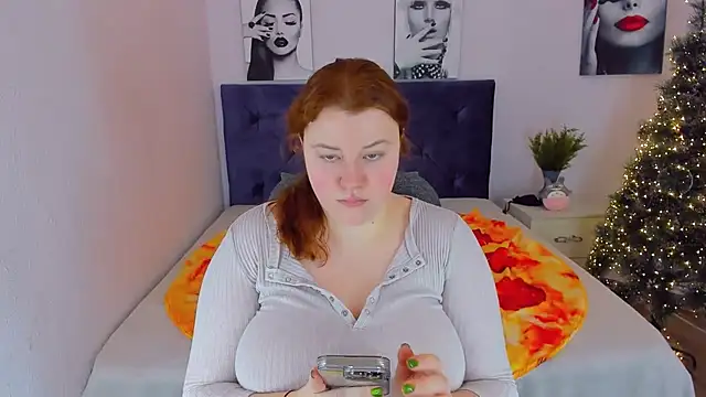 PolinaSalvatore online show from 12/22/24, 11:22