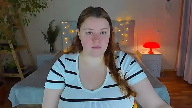 PolinaSalvatore online show from 10/29/25, 02:19