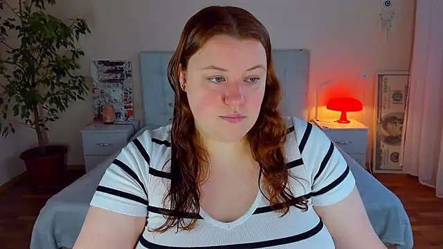 PolinaSalvatore online show from 04/29/26, 03:49