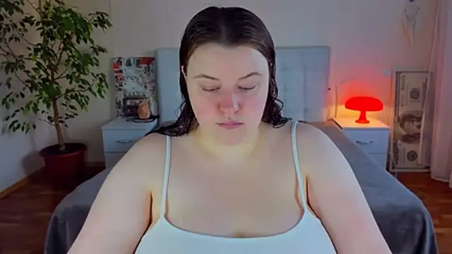 PolinaSalvatore online show from 06/26/26, 04:00