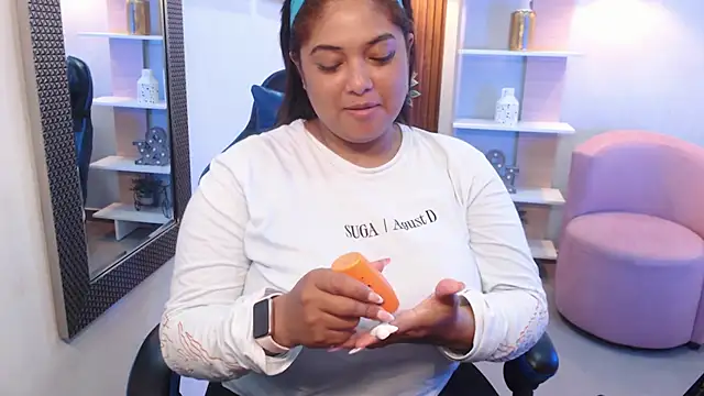 Kenya--Buhle online show from 09/13/25, 11:10