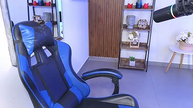 Kenya--Buhle online show from 01/17/26, 06:11