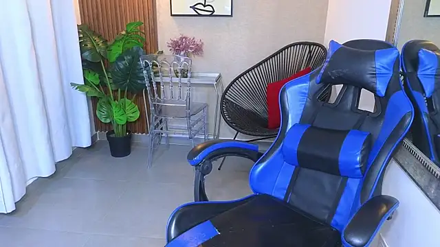 Kenya--Buhle online show from 05/11/26, 02:45