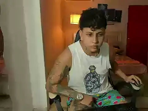 Snapshot of Jake_simons chatting on 03/17/25, 12:52 Jake simons online show from 03/17/25, 12:52