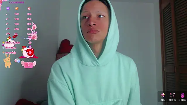 Summer XO online show from 01/09/25, 05:02